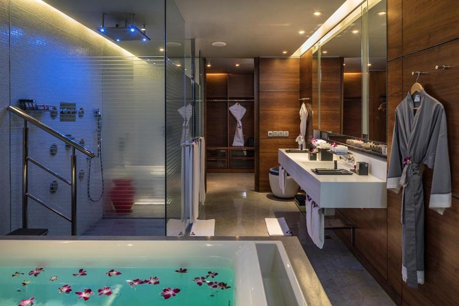The Park Hyderabad, Banjara Hills Near Hussain Sagar Hotel 5*