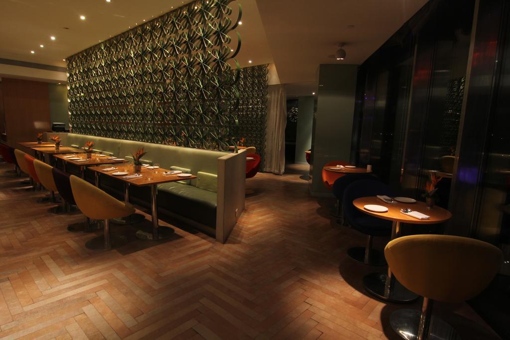 Hotel The Park Hyderabad, Banjara Hills Near Hussain Sagar